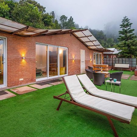 Stayvista At Oberoi'S Chalet Bhīm Tāl Extérieur photo